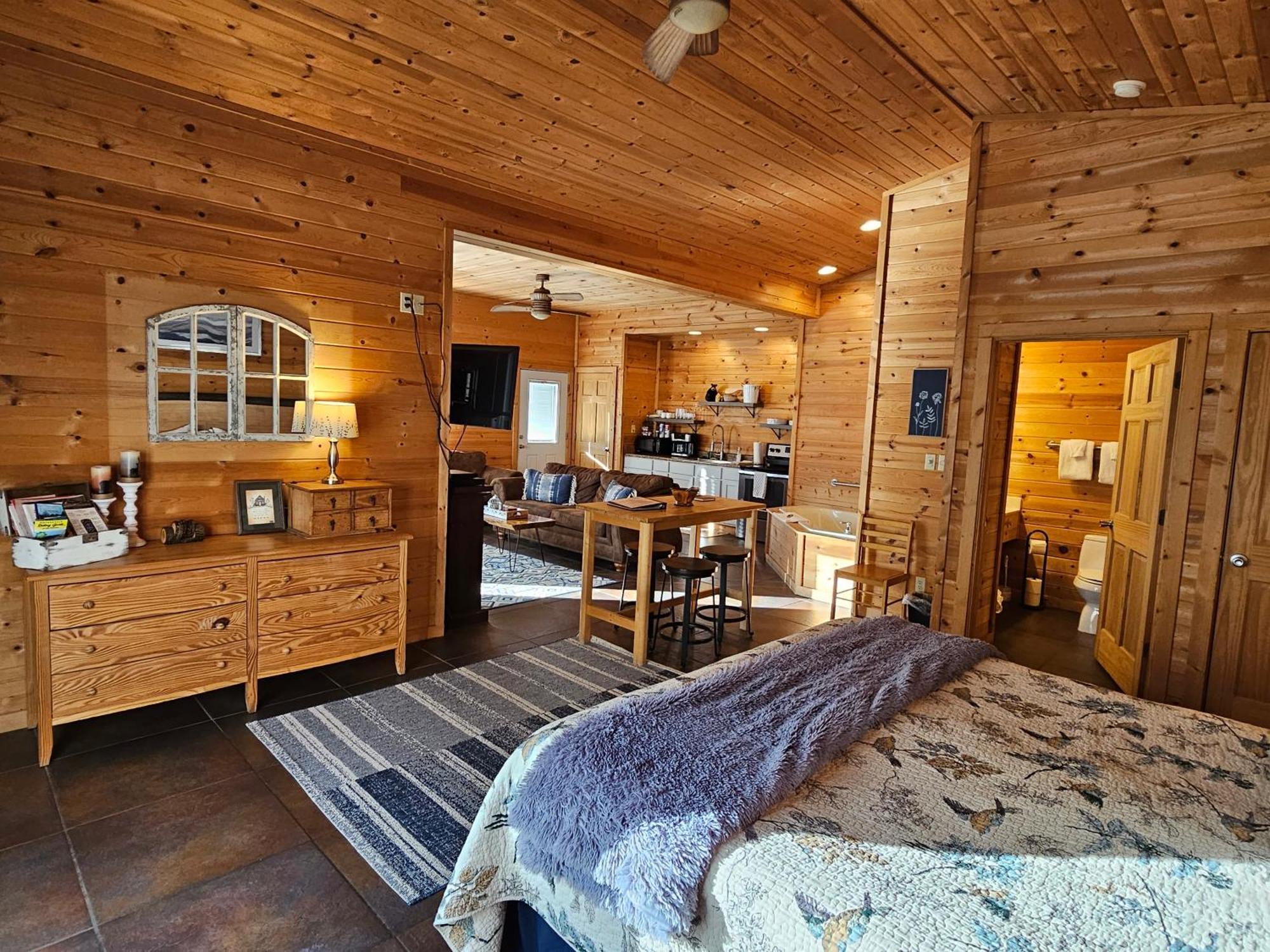 5 Min To Beaver Lake-King Bed-Fire Pit-Jetted Tub #3 Eureka Springs Eksteriør bilde